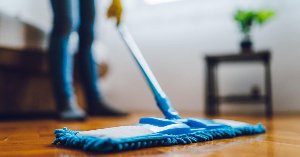 omakotitalon siivous hinta